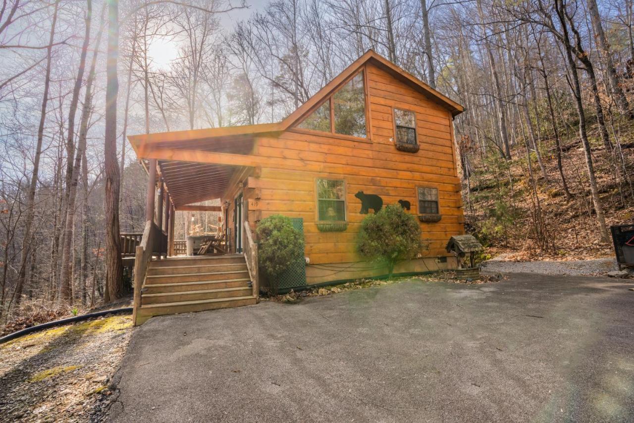 Moonshine Ridge Cabin With Hot Tub And Fire Pit Pigeon Forge Dış mekan fotoğraf