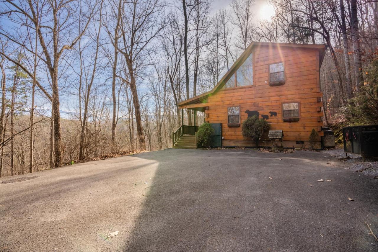 Moonshine Ridge Cabin With Hot Tub And Fire Pit Pigeon Forge Dış mekan fotoğraf
